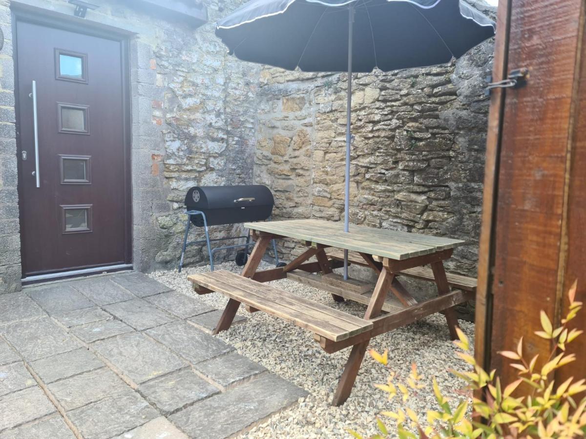 Luxury Bumblebee Cottage Frome Longleat Aqua Sana Bath Dog Freendly Exterior photo